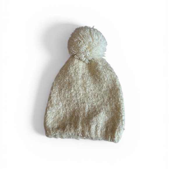 Cuddl Duds Cream Pom-Pom Hat - Picture 2 of 4